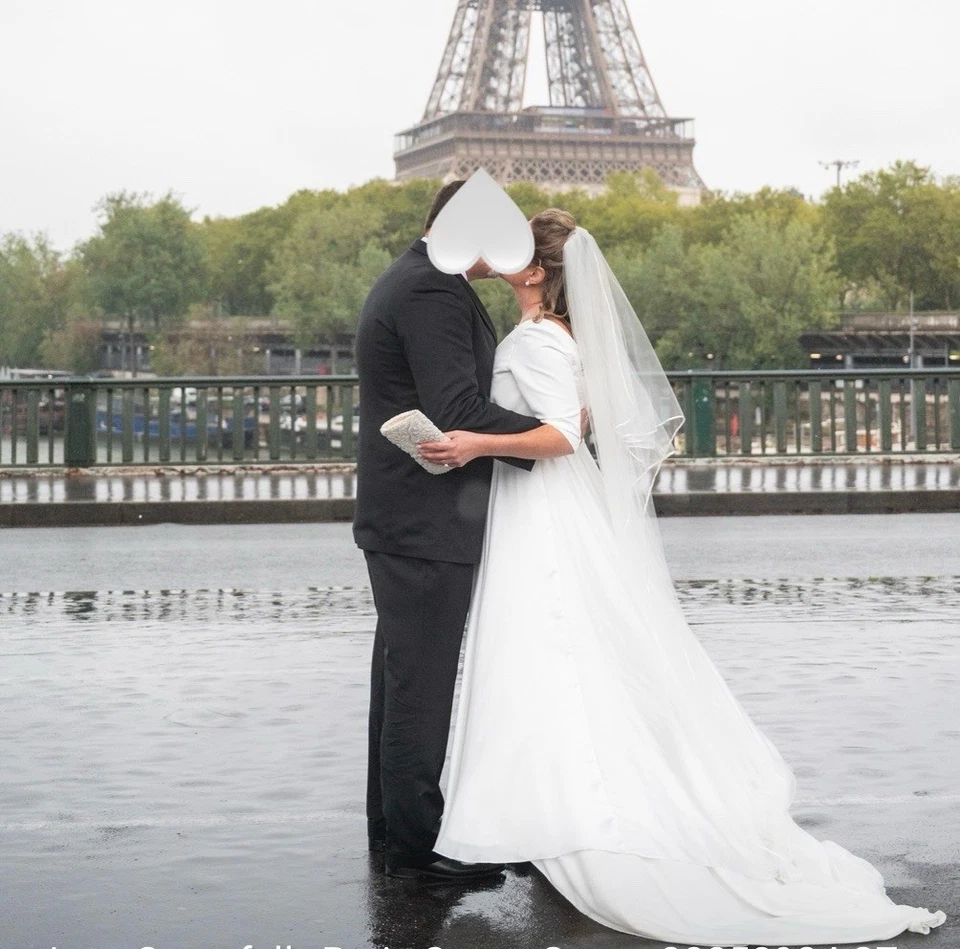 Vestido de novia marfil satinado + velo satinado talla 16 Foto 2 de 4