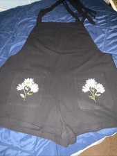 Shein Curve Oxl Jumpsuit Romper Women's Black With Daisy Embroidered Pockets