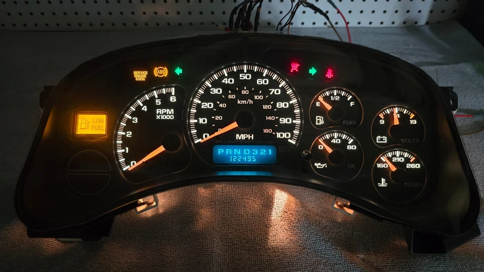 Silverado 2000-2002, Sierra, Tahoe, Suburban, Yukón, Avalanche Gauge Cluster Foto 3 de 4