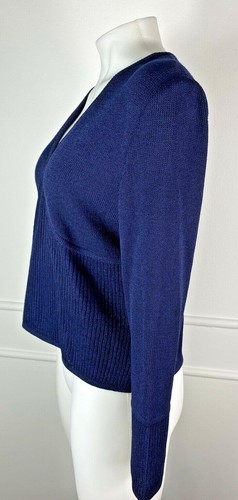 St. John Woman's Top Long Sleeve V-neck Navy Sz S ~ BEAUTIFUL ~ - Picture 5 of 7