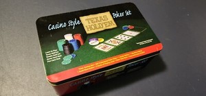 July10_2  Casino Style Texas Hold'em Poker Set Tin box USED