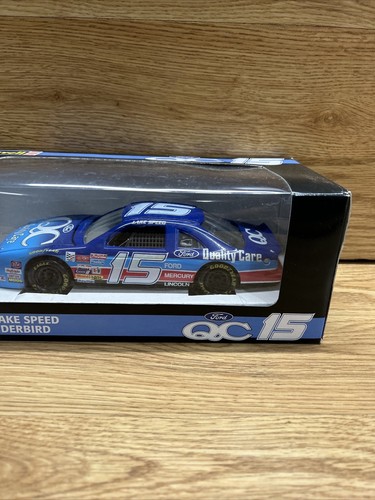 LAKE SPEED #15 1994 REVELL FORD THUNDERBIRD QC QUALITY CARE 1:24 DIECAST CAR - Picture 2 of 7