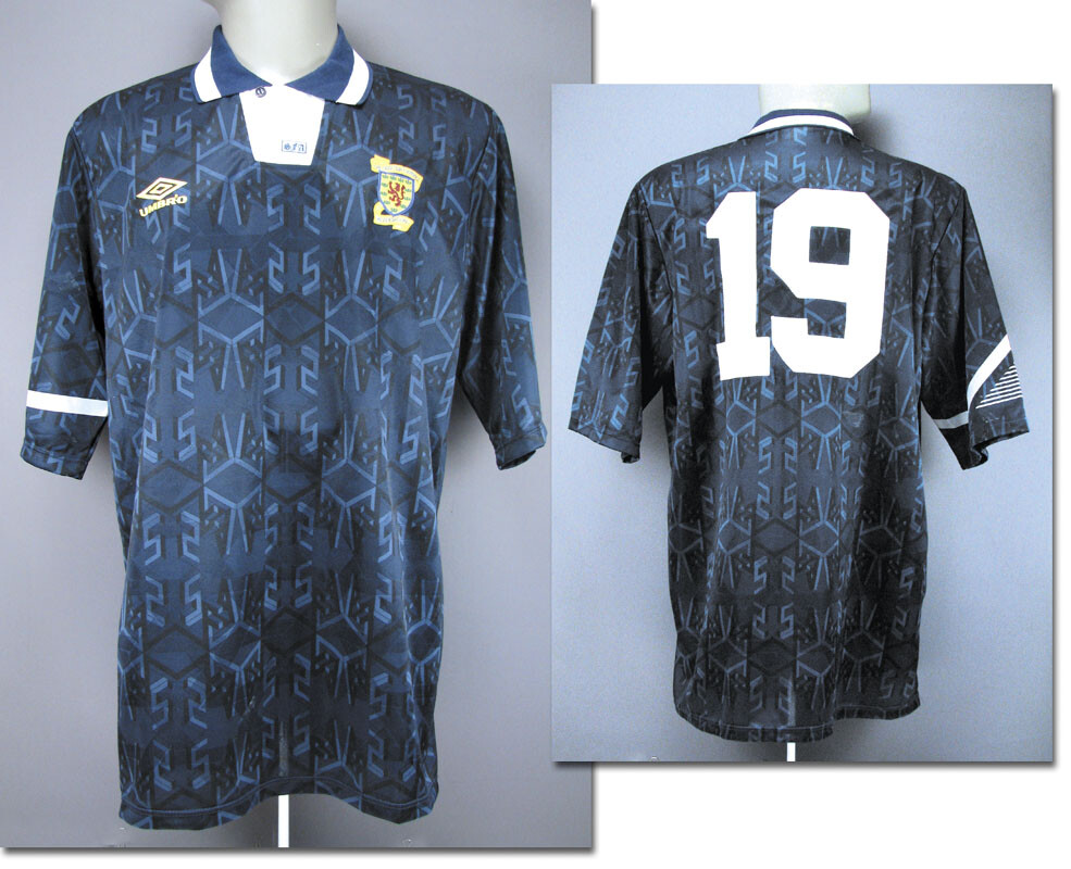 Le maillot contre le cancer du sein du club de football espagnol