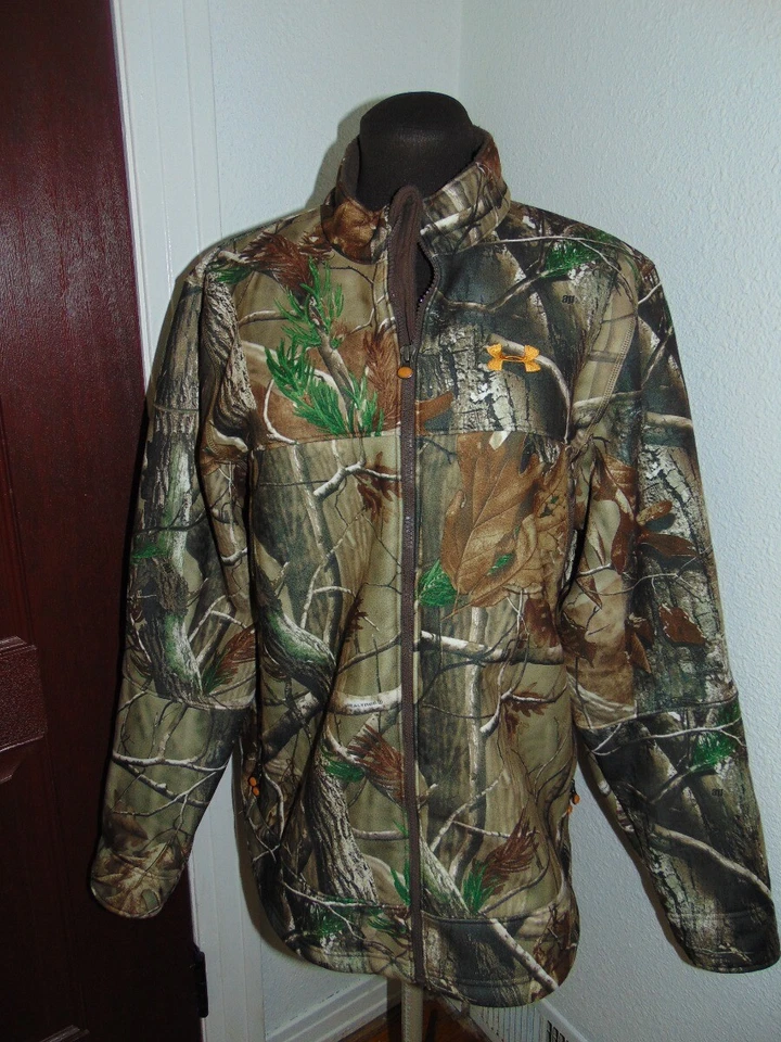 Under Armour Camo Hunting Jacket & Pants Set Size L/M32 Fleece Lined Zippers - Image 3 of 4
