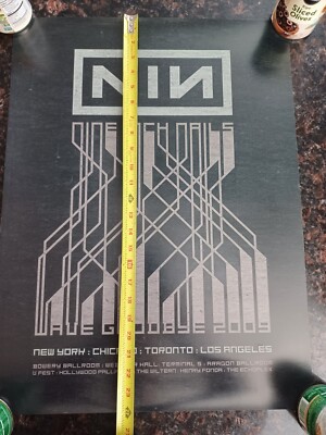 Nine Inch Nails Wave Goodbye 2009 Poster 18