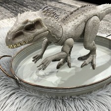 Mattel Jurassic World Camp Cretaceous Super Colossal Indominous Rex