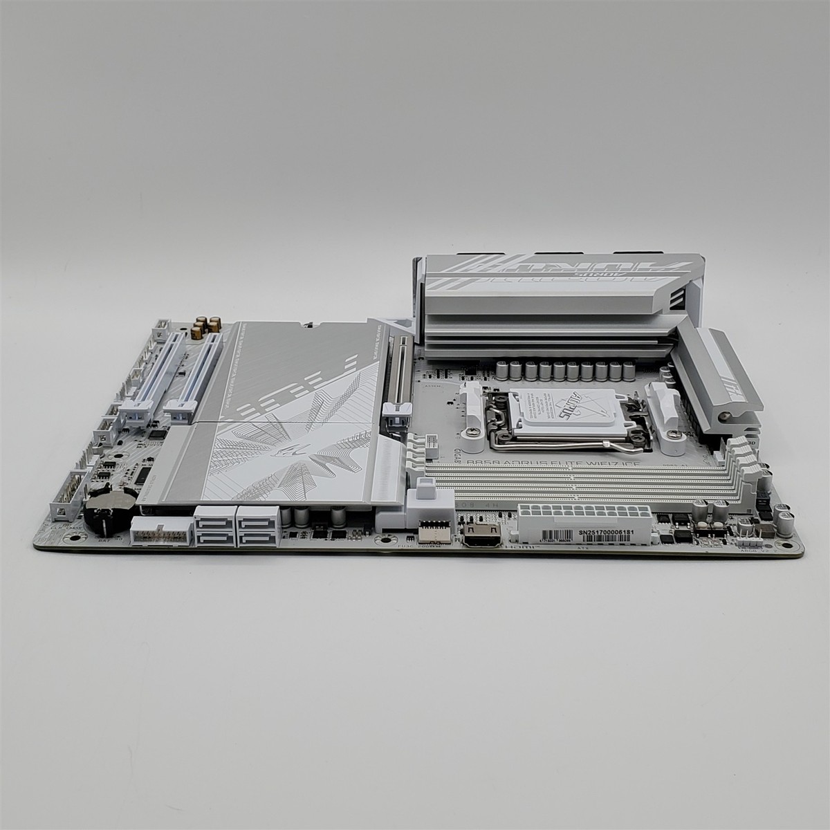 GIGABYTE B850 AORUS Elite WIFI7 ICE AMD AM5 LGA 1718 Motherboard