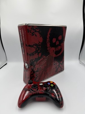 Xbox 360 Gears of War 3 Limited Edition 320GB Console W/ 1