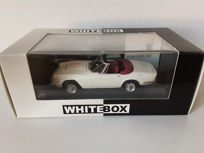  WHITEBOX - 1:43  MASERATI MISTRAL SPYDER (1964) 