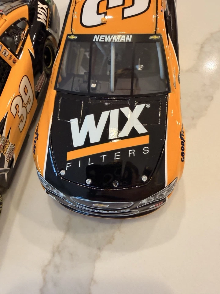 Ryan Newman MUESTRA 3 Car Set Wix Filtros 1:24 NASCAR Diecast Cars Foto 4 de 4