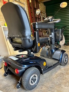 INVACARE LEO 4MPH MEDIUM PAVEMENT MOBILITY SCOOTER BUGGY