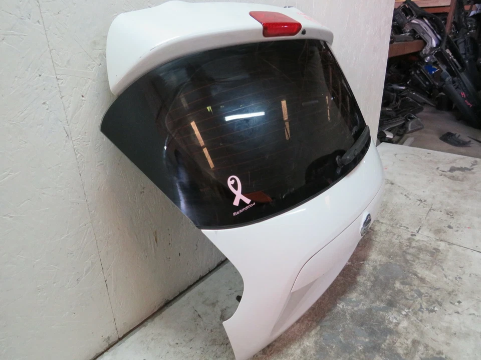 2011 2012 2013 2014 2015 2016 2017 NISSAN JUKE REAR LIFTGATE OEM - Image 2 of 4