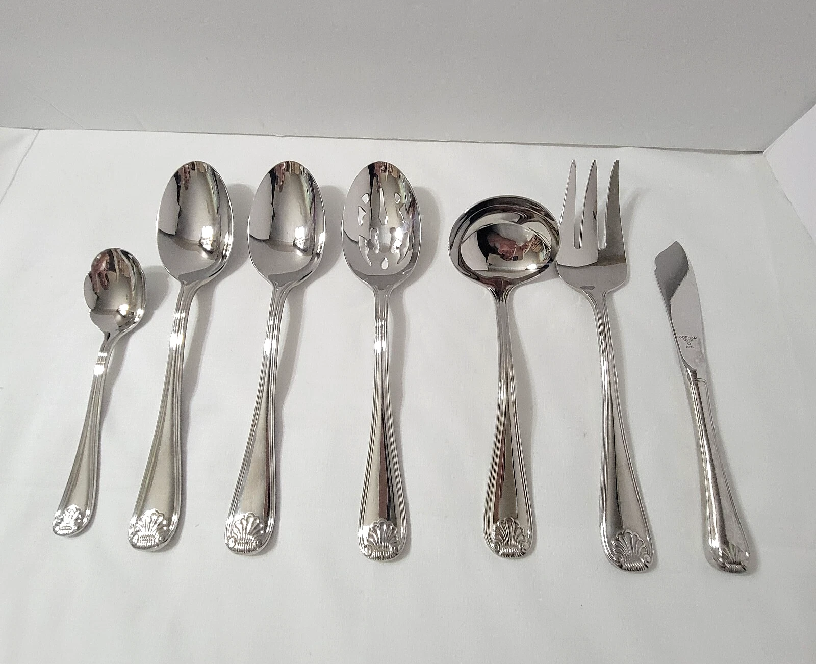 Gorham Shell Stainless Set 7 Hostess Serving Pcs Spoons Meat Fork More EUC Japan
Opens in a new wind