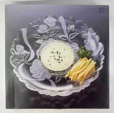 Vtg Chip Dip Serving Dish Laura Glass Rose Garden 14” Frosted/Clear Platter EUC