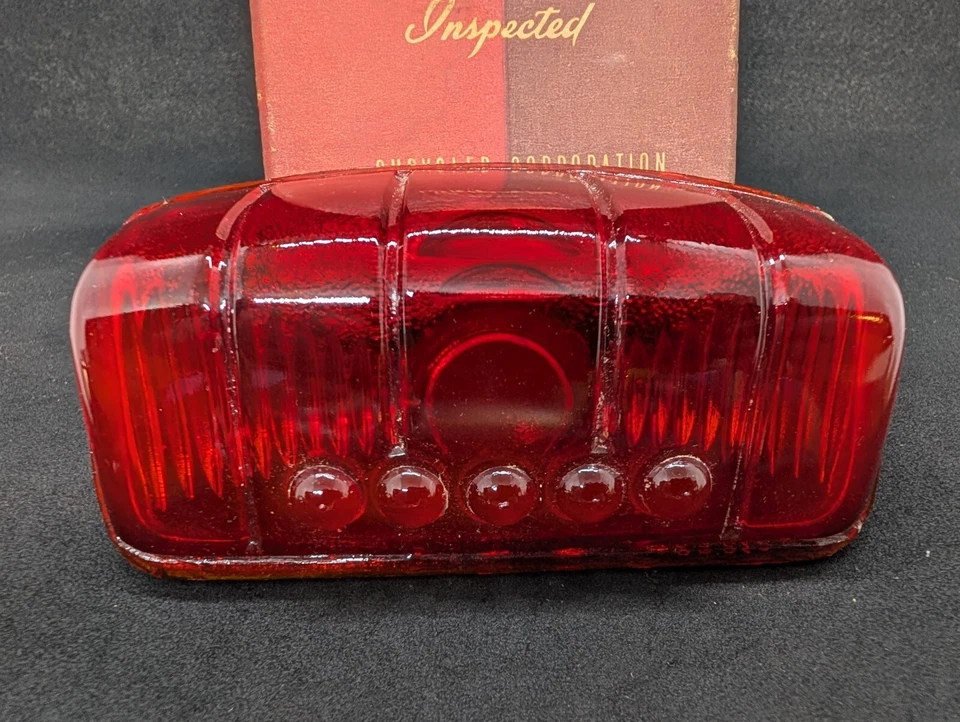 Nuevo de Lote Antiguo 1942 PLYMOUTH P14C P14S LUZ TRASERA DE LUJO LÁMPARA LENTE CON BURBUJA MOPAR 938954 Foto 4 de 4