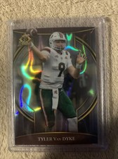 2022 Bowman University Chrome Invicta Lava Refractor /150 Tyler Van Dyke #BI-8