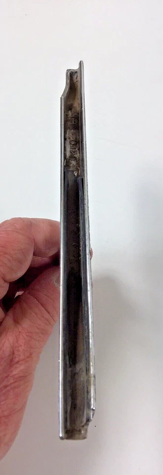 Camión Dodge Plymouth Trail Duster Ramcharger 1979 100 200 300 marco de ventana de ventilación Foto 3 de 4