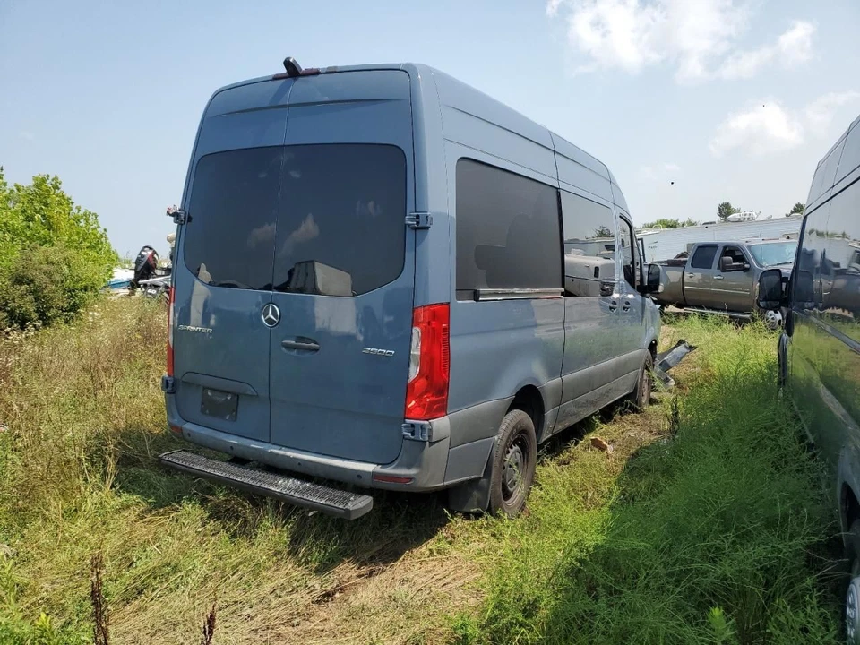 (SOLO RECOGIDA LOCAL) Parabrisas Cristal Sin Calefacción Se Adapta 19-22 MERCEDES SPRINTER 150 Foto 3 de 4