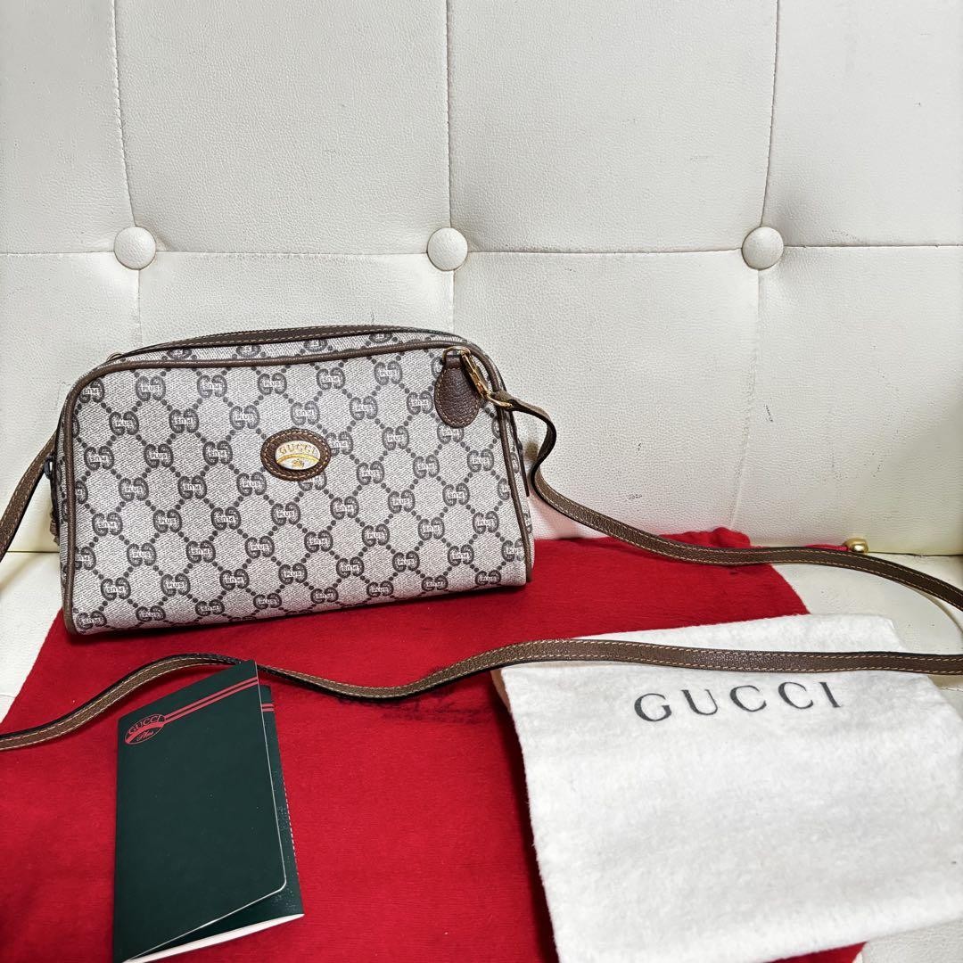GUCCI GG Shoulder Bag in Beige PVC Authentic Designer Handbag G05213137