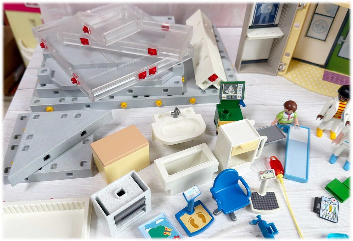 PLAYMOBIL Hospital Play Box 9110 4404 4405 6295 Clinic Pcs