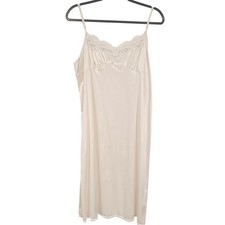 Vassarette Ivory Lace Trim Full Slip Slips Dress Style 40 25 Size 46