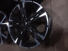 Wheel 18x7-1/2 Alloy Machined Face Black Fits 21-24 K5 2060246