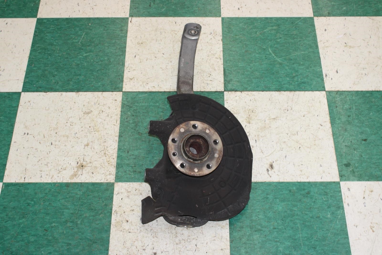 14-17 Ghibli Driver Left LH LF Front Bearing Hub Spindle Knuckle Unit Factory OE