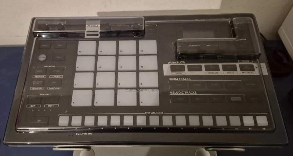 Roland Verselab MV1 + Decksaver + OVP - Bild 3 von 4