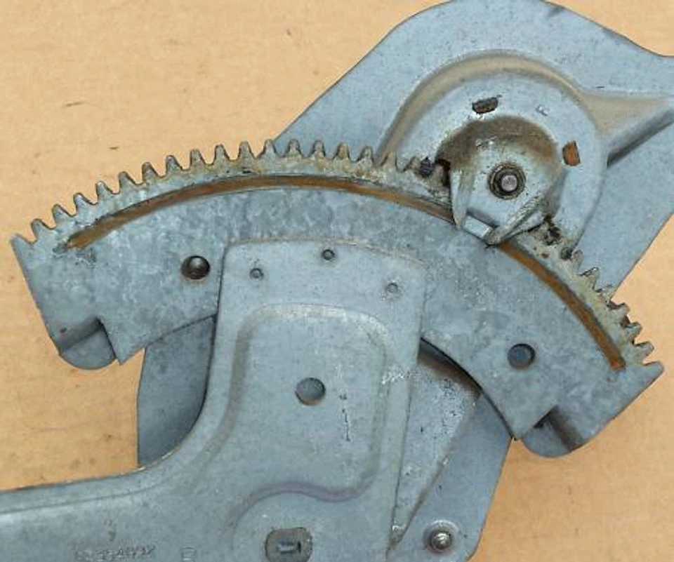 91 93 94 95 96 DODGE VAN B150 B250 СТЕКЛОПОДЪЕМНИК ПОД ПРАВУЮ РУКУ - Изображение 3 из 3