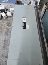 ITE Siemens EB3225S&F Circuit Breaker Enclosure Type 1 w/ QJ23B175 Breaker 