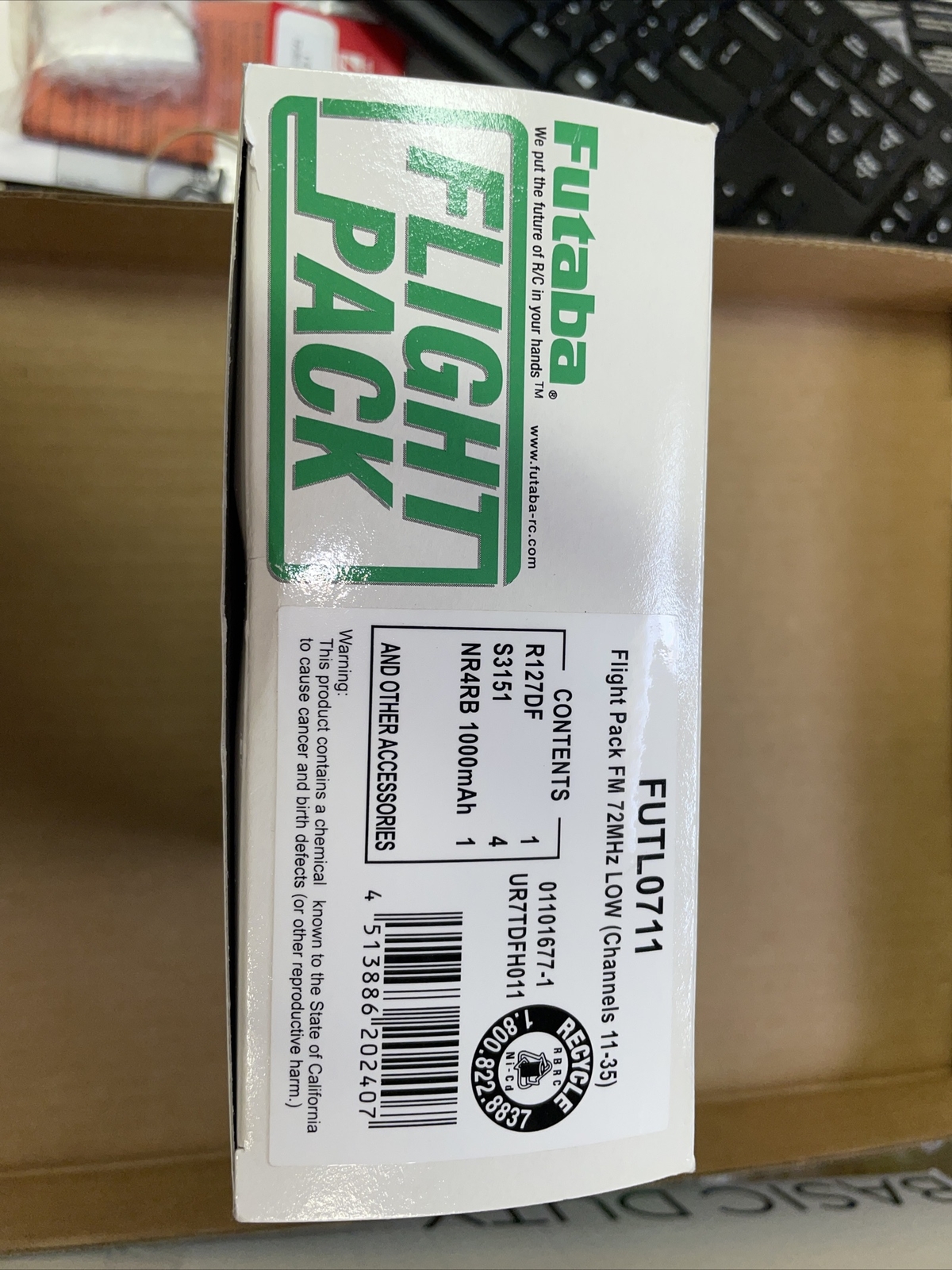 Futaba FUTL0711 72 MHz Flight Pack (R127DF + S3151s) | eBay