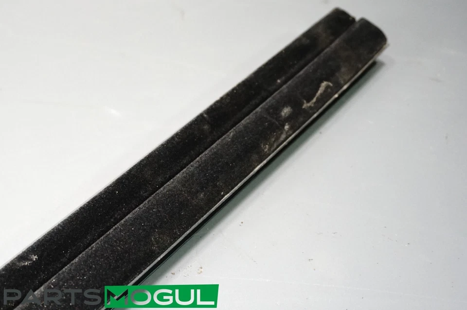 09-15 BMW 750Li 750i F01 F02 Puerta Trasera Izquierda Ventana Cinturón Moldura Fabricante de Equipo Original Foto 4 de 4