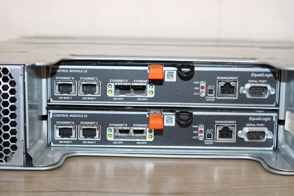 Dell EqualLogic PS6210 Disk Array 24 Bay 10G Controller - Image 4 of 4