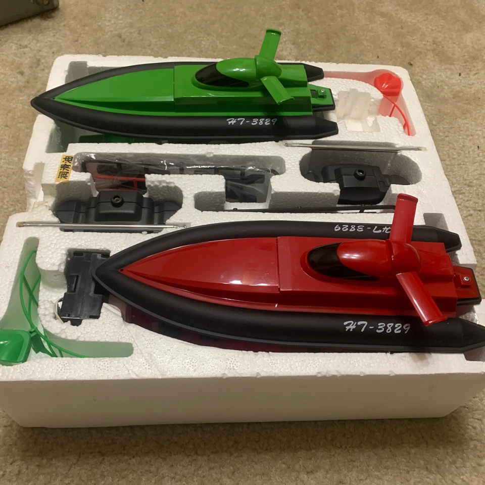 Radio Control RC Push Ball Boats Classic RC BOATS Vintage Pair 2 Boats - Image 4 of 4