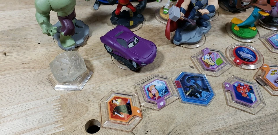 Disney Infinity Marvel Super Heroes Correa para el Hombro Estuche de Transporte Bolso de Mano con Figura Foto 4 de 4