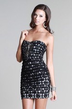 Strapless Lace Tiered Dress in Black Size Small or medium