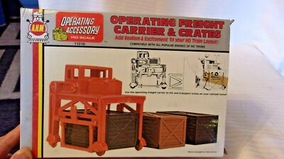 HO Scale AHM, Operating Freight Carrier & Crates Kit, #11010 Vintage BN Sealed