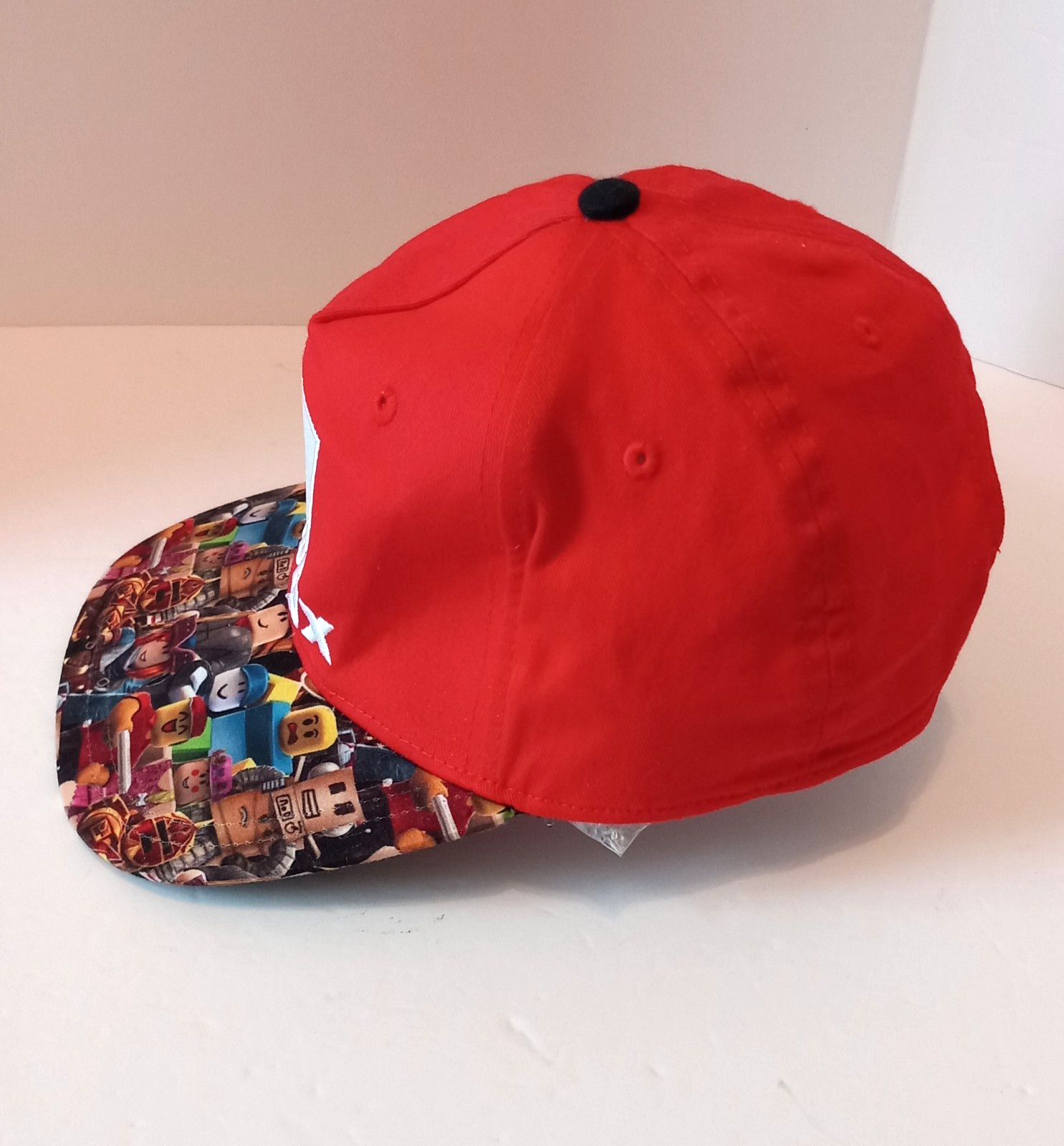 Roblox Youth Flat Bill Gamers Hat Red Snapback Adjustable OSFM