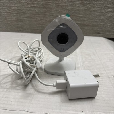 Netgear Arlo Q VMC3040 Alexa-Enabled Day Night Audio 1080p Cube Camera White EUC