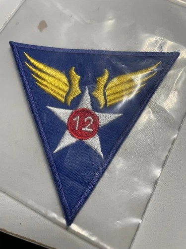 VINTAGE  ORIGINAL MILITARY PATCH SEW ON   WW2 ERA    US ARMY   12TH AIR FORCE