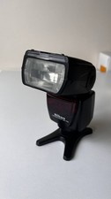 Nikon SB-700 Speedlight Flashgun i-TTL Shoe Mount Flash for DSLR Cameras