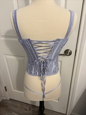 Conjunto Corsé Victoria's Secret Talla S-DD y Tanga Talla Pequeña Nuevo Sin Etiquetas