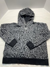 Under Armour Sweatshirt Youth X-Large Black Hoodie Pullover Boys All Over Print