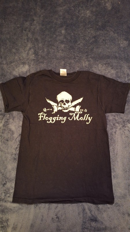 Flogging Molly T Shirt Irish Celtic Band Tee Skull & Saber Black Size Small
