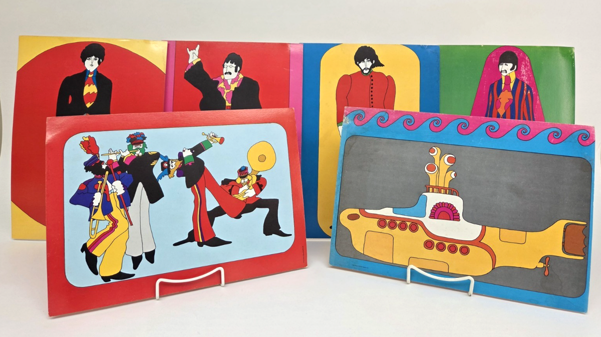 Set of 6 ~ 1968 BEATLES Yellow Submarine GIANT Post Card King