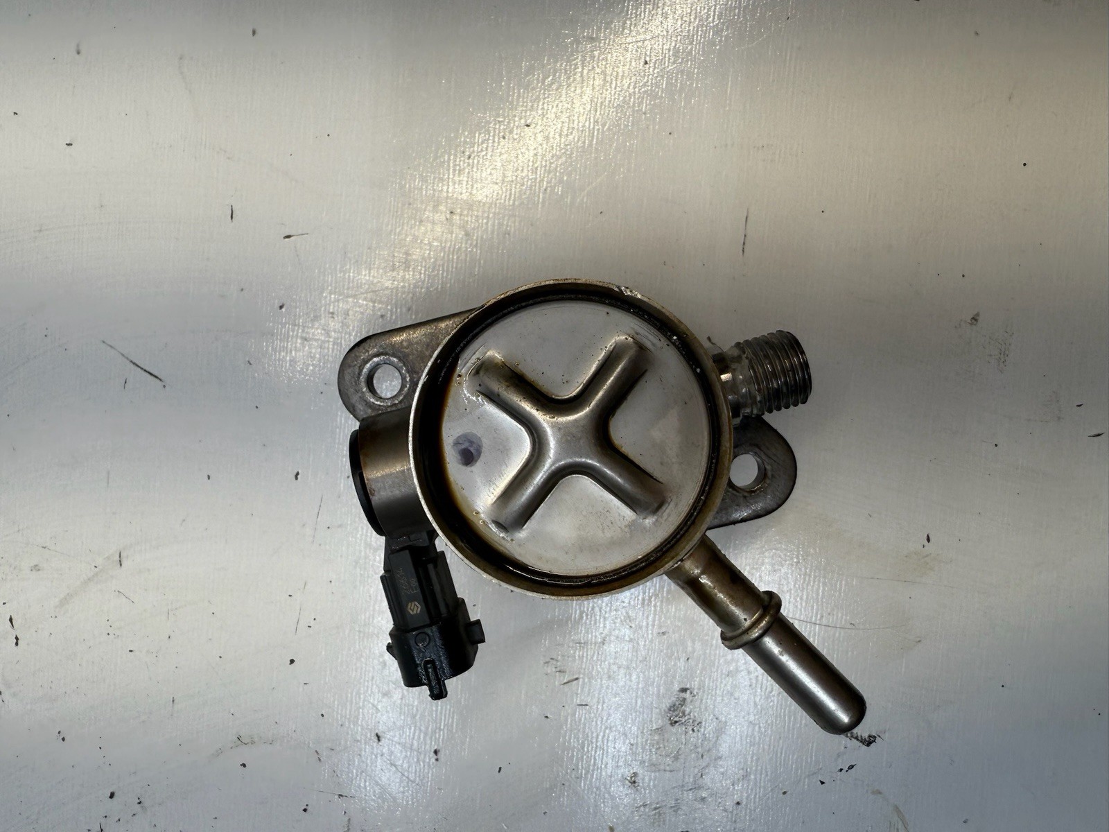 2014-2019 MASERATI GHIBLI S Q4 3.0L HIGH PRESSURE FUEL PUMP W/ LINE OEM