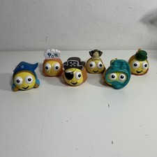  6  Different Styles Of Goldfish Swim School Plastic Bath Toy Fun And Play