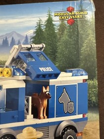 LEGO City 4441 Police Dog Van. New. Sealed.