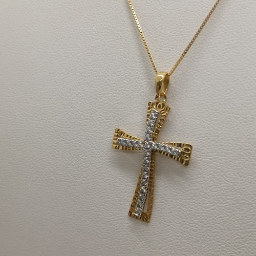 Collar de Mujer con Cruz En Oro Amarillo y Blanco 18KT Circonitas 4,1 Gr. (0440) - Imagen 4 de 11