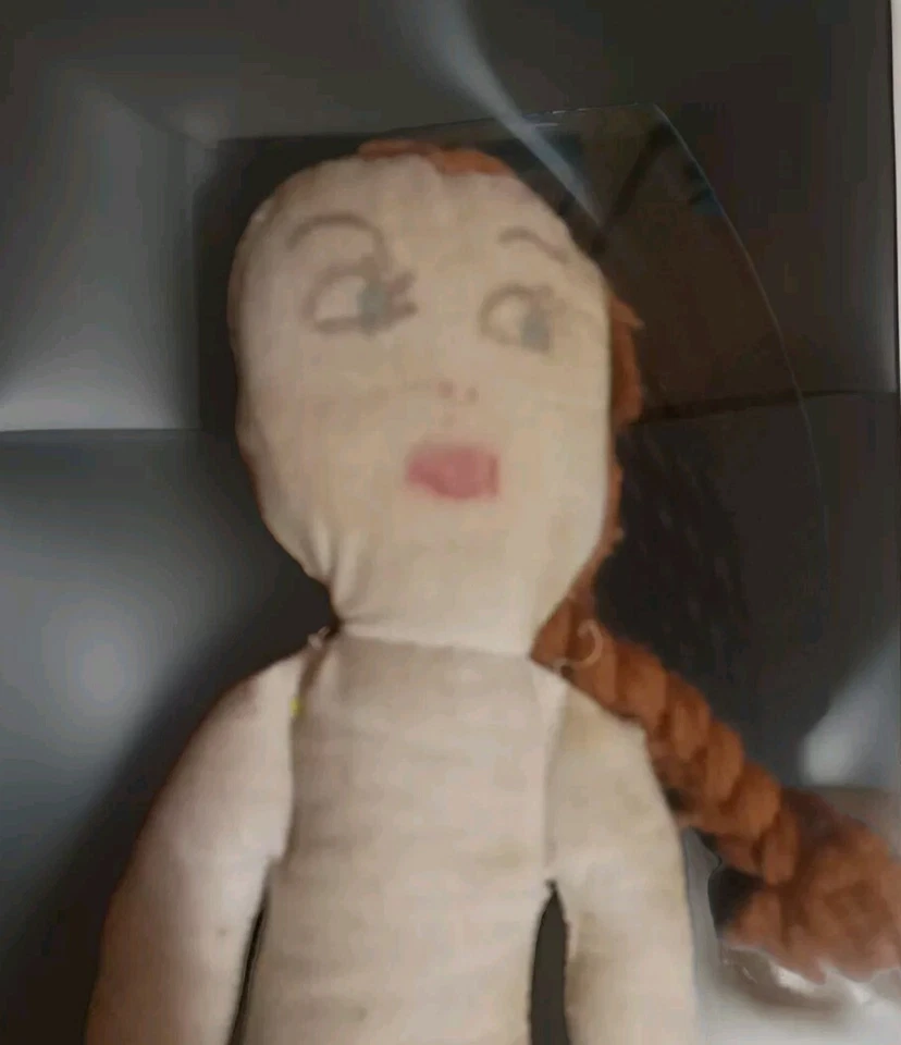 Antiguo primitivo hecho a mano arte popular muñeca de tela única cara dibujada niña pradera Foto 3 de 4